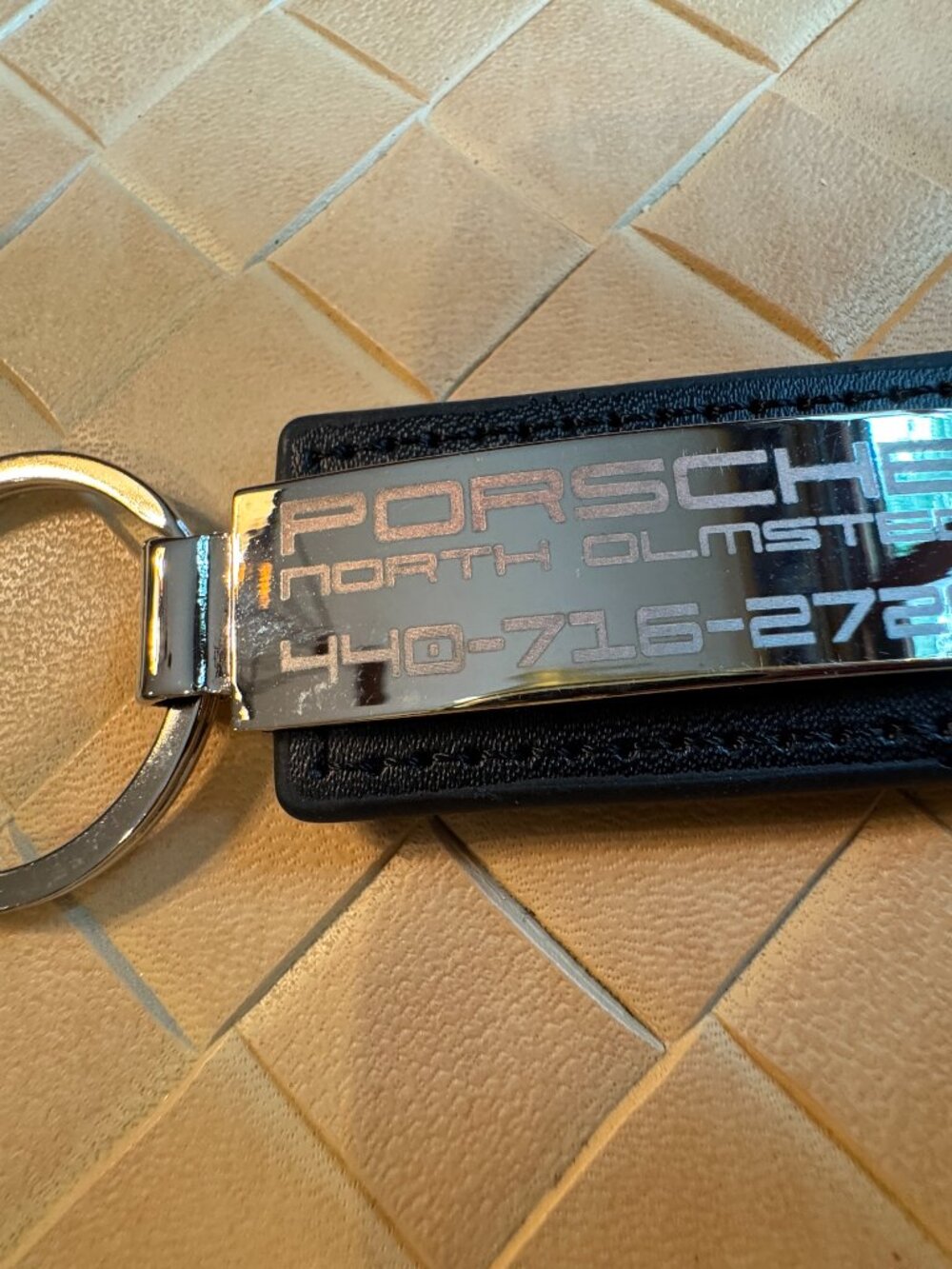 Porsche North Olmstead Key Ring Black Leather Silver Tone Ring New